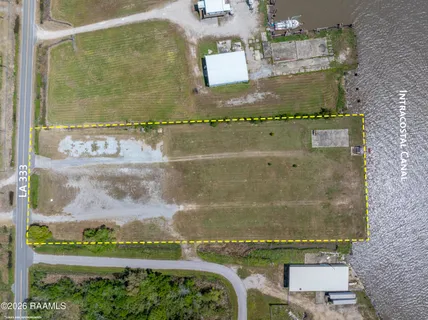 $300,000 | 333 Abbeville La, Abbeville, LA 70510