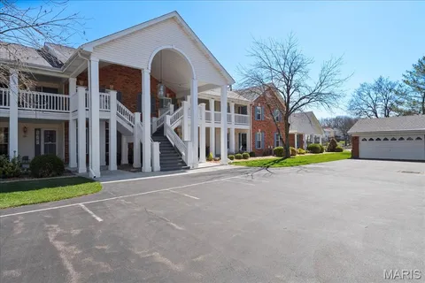 $282,500 | 260 Waterside Drive, Wildwood, MO 63040