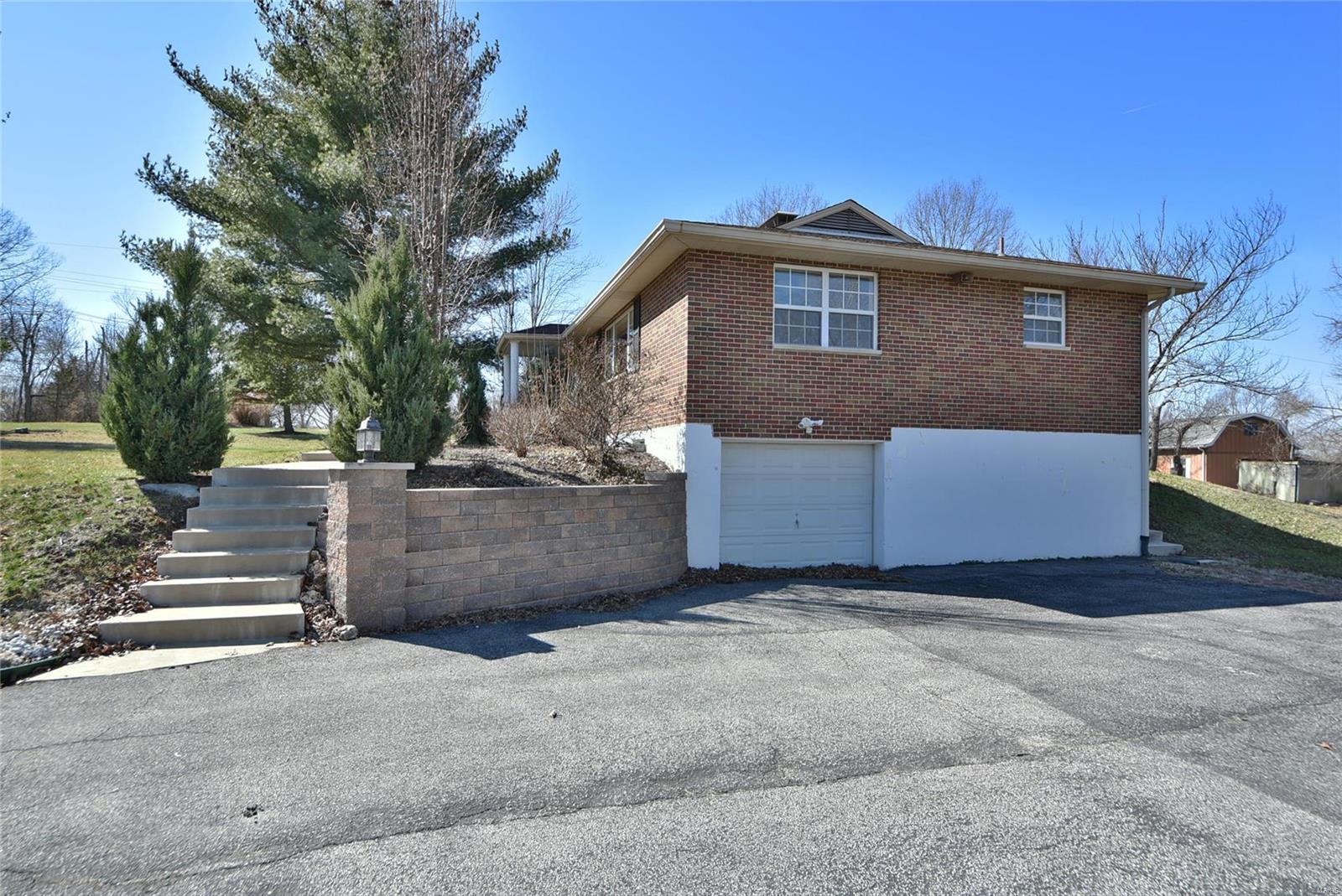 1671 Smizer Mill Road Fenton, MO 63026 - Photo 4 of 45 Gallery Image 4