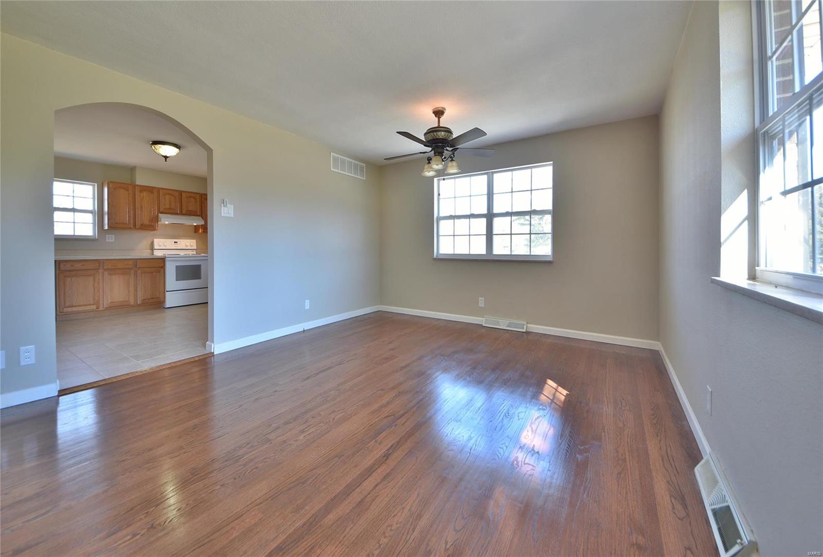 1671 Smizer Mill Road Fenton, MO 63026 - Photo 10 of 45 Gallery Image 10
