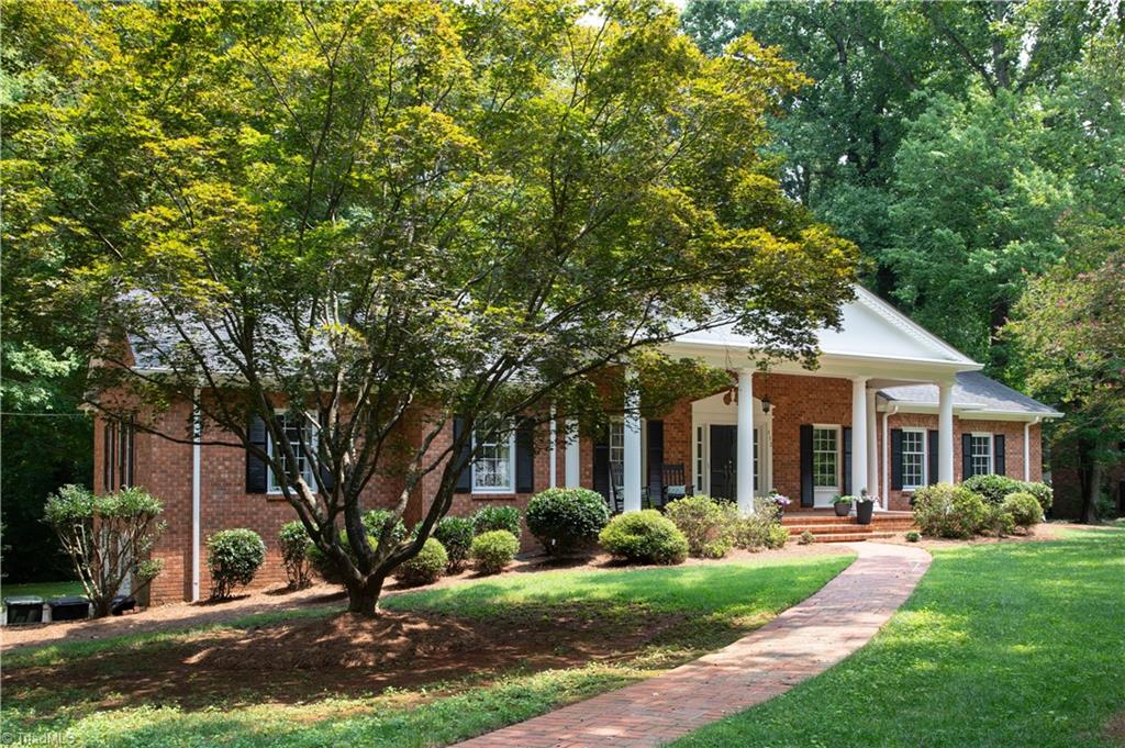 112 Magnolia Road Lexington, NC 27292 - Photo 3 of 46