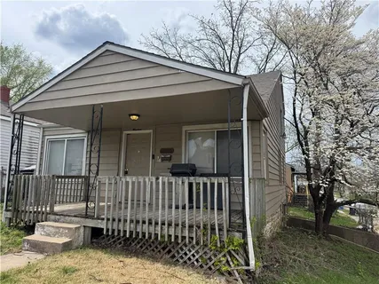 $89,500 | 1600 Cypress Avenue, Kansas City, MO 64127