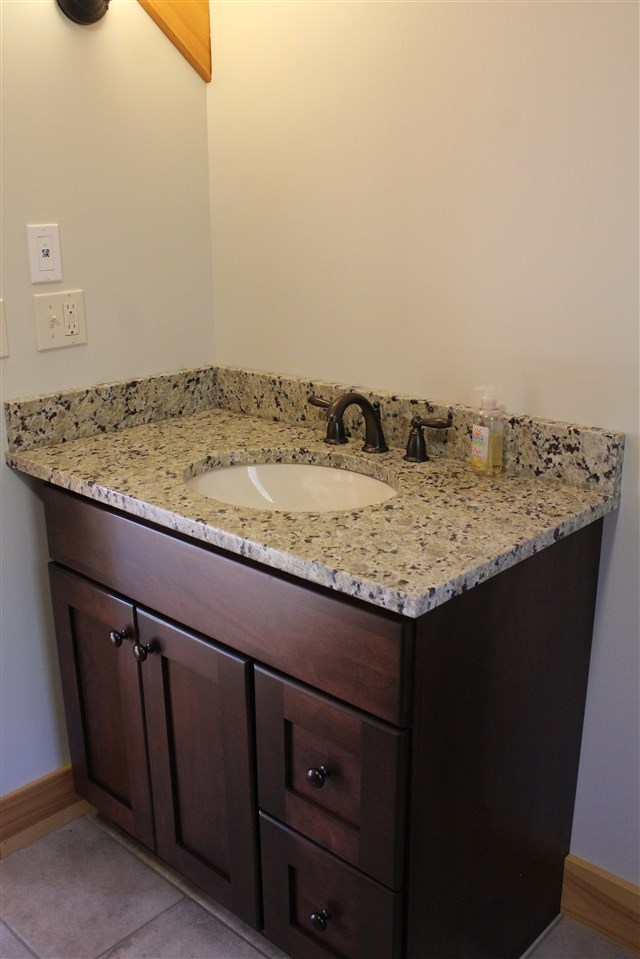55 Ratner Lane Royalton, VT 05032 - Photo 14 of 40 Gallery Image 14