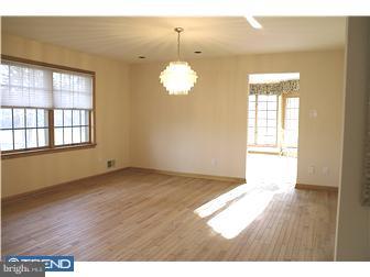 524 Creek Road Moorestown, NJ 08057 - Photo 5 of 11 Dining Room