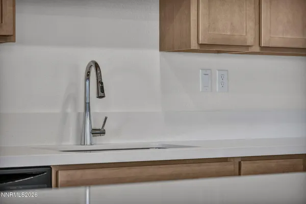 $393,617 | 260 Green Lane, Dayton, NV 89403