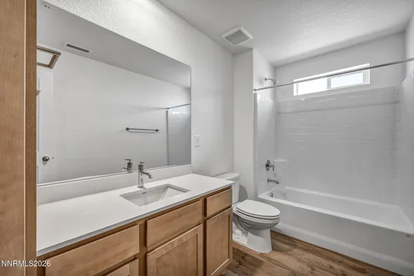 $393,617 | 260 Green Lane, Dayton, NV 89403