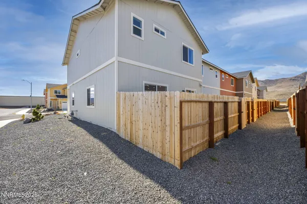 $393,617 | 260 Green Lane, Dayton, NV 89403