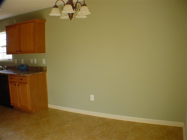 470 Gibbs Road Wellford, SC 29385 - Photo 5 of 9 Gallery Image 5