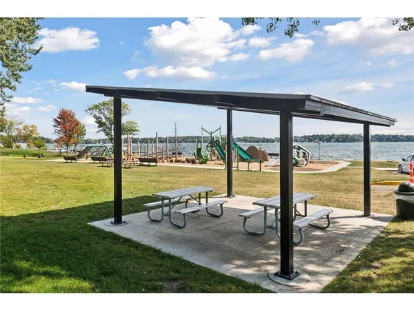 $2,695,000 | 5133 Emerald Drive, Mound, MN 55364