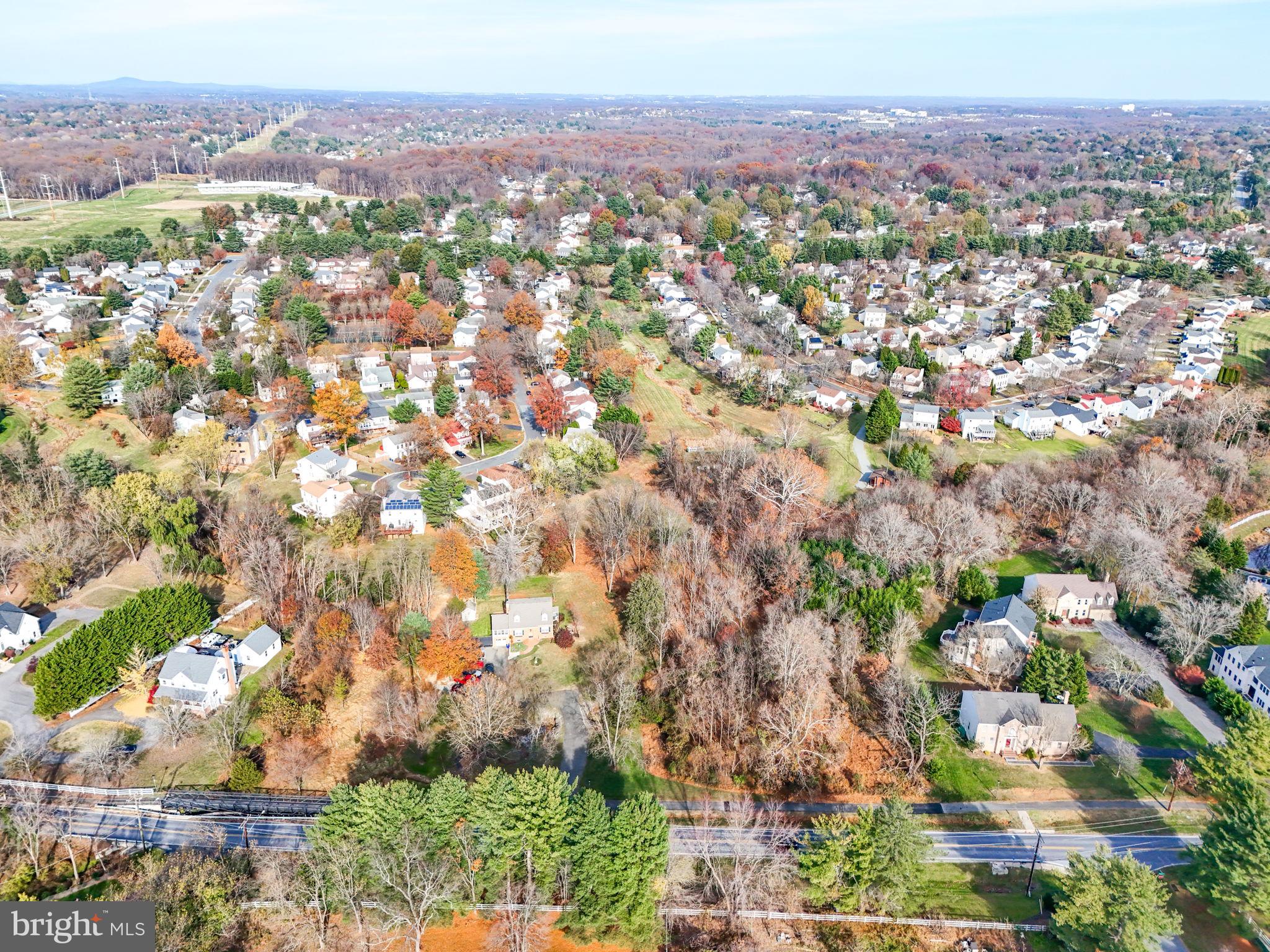 13714 Travilah Road Rockville, MD 20850 - Photo 5 of 19