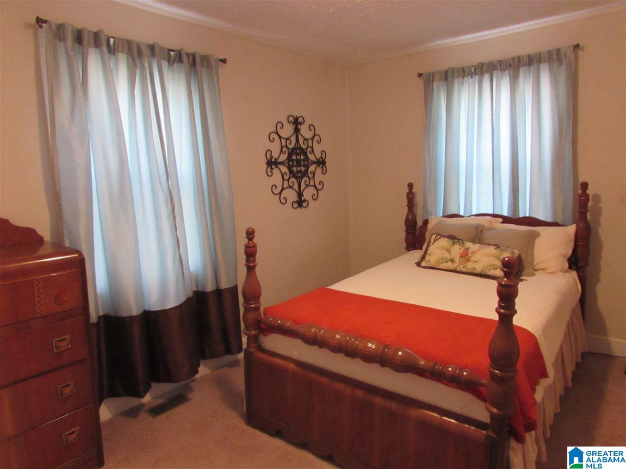 413 50th Street Anniston, AL 36206 - Photo 12 of 23