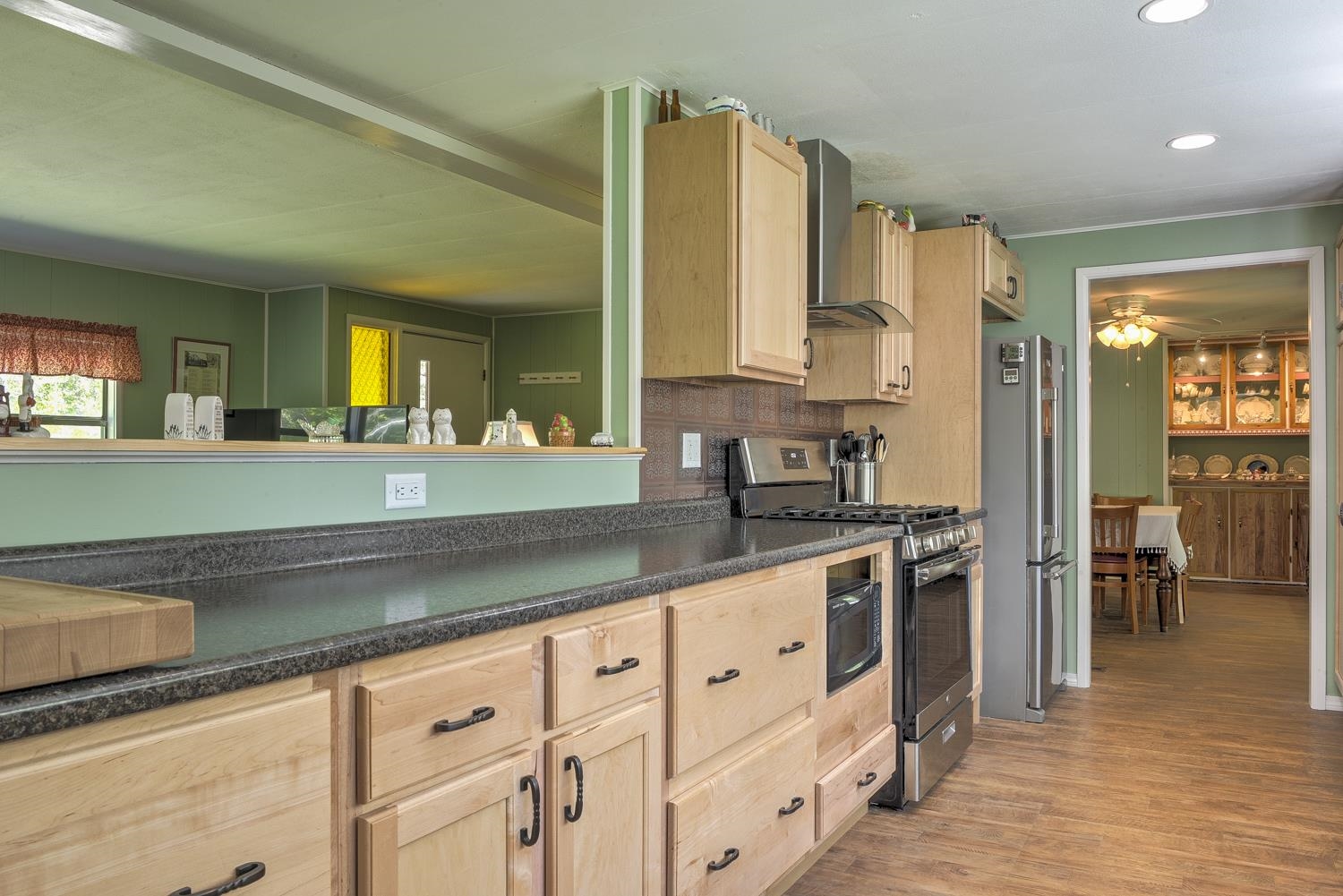 25 Mountain View Road Walpole, NH 03609 - Photo 6 of 40 Gallery Image 6