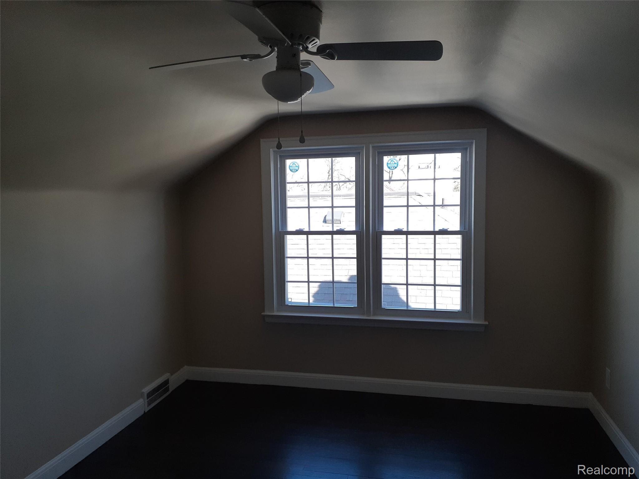 20115 Canterbury Road Detroit, MI 48221 - Photo 23 of 38 20200221_131805-1.jpg