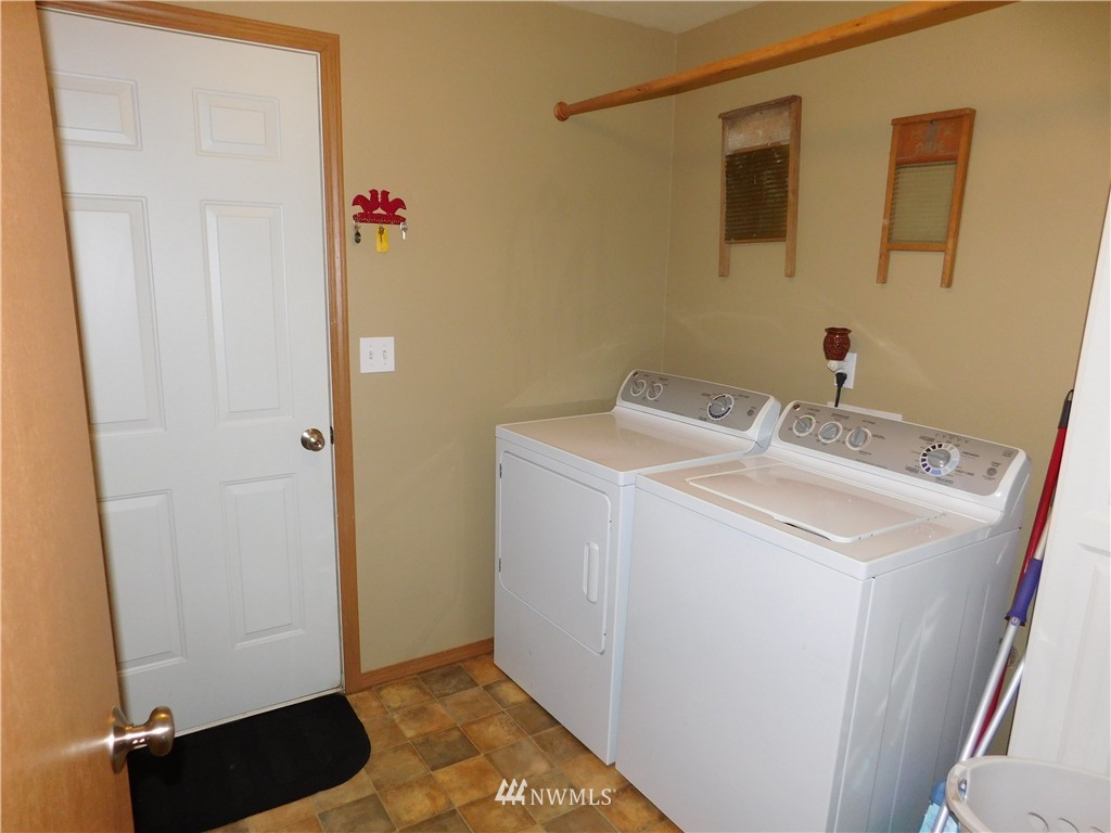 106 Springbrook Drive Chehalis, WA 98532 - Photo 16 of 24 Gallery Image 16