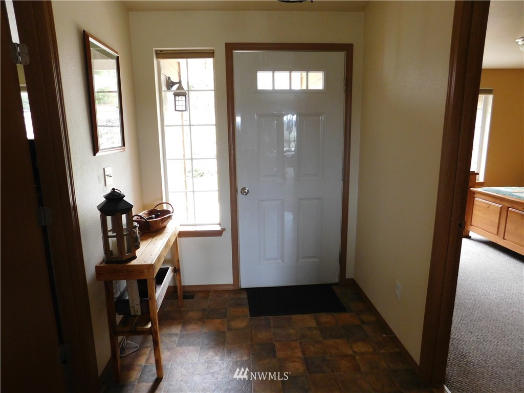 106 Springbrook Drive Chehalis, WA 98532 - Photo 5 of 24 Gallery Image 5