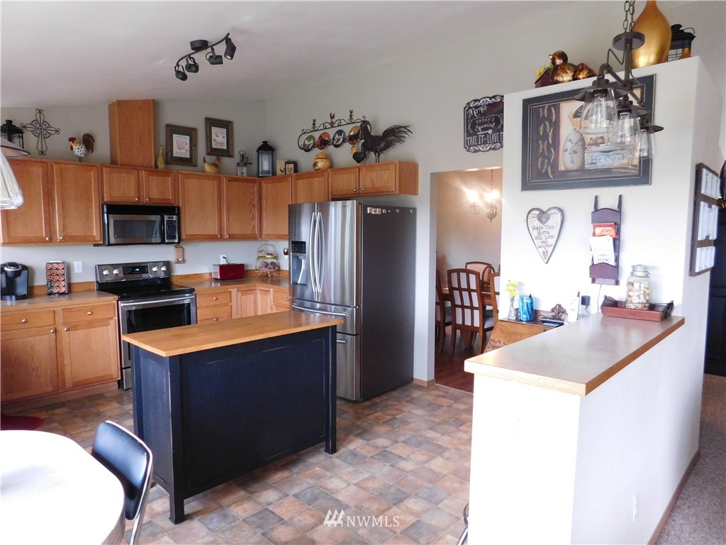 106 Springbrook Drive Chehalis, WA 98532 - Photo 7 of 24 Gallery Image 7