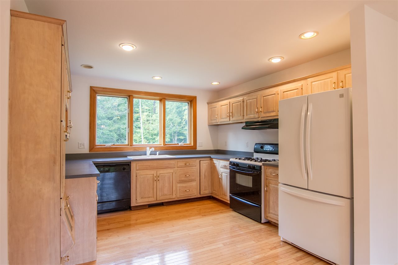 47 Puckerbrush Road Campton, NH 03223 - Photo 5 of 31