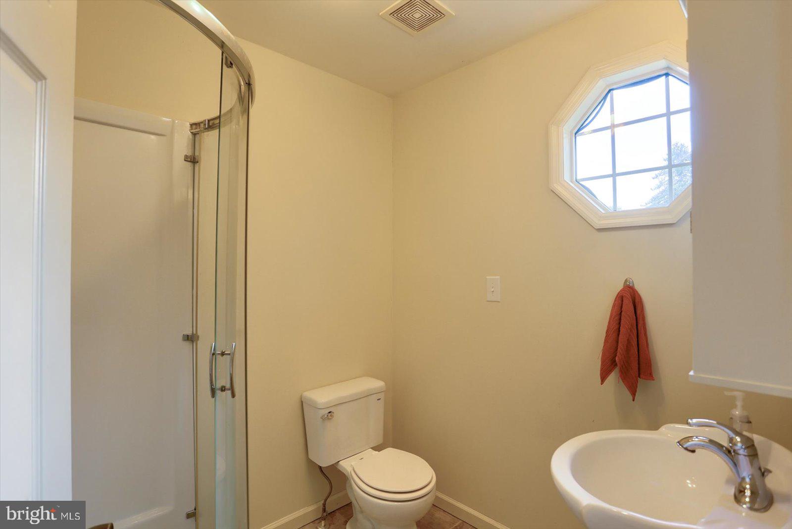 633 Fulton Street Hanover, PA 17331 - Photo 18 of 41 Gallery Image 18
