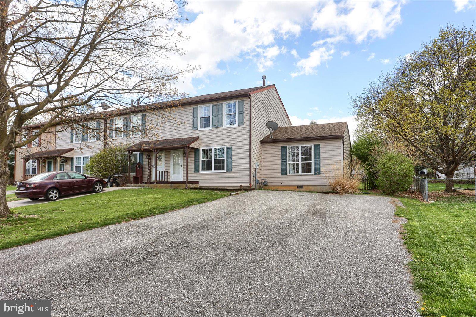 633 Fulton Street Hanover, PA 17331 - Photo 3 of 41 Gallery Image 3