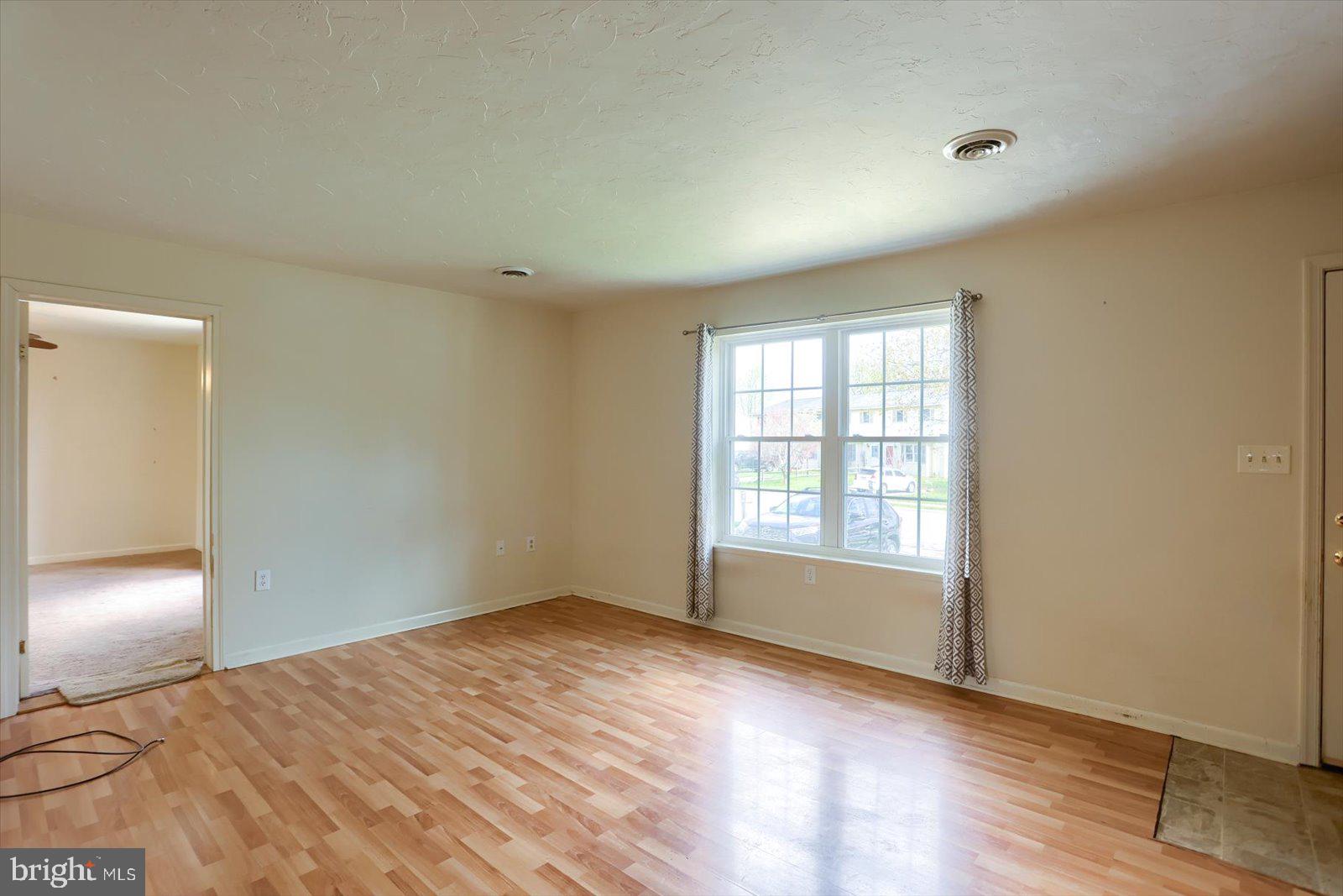 633 Fulton Street Hanover, PA 17331 - Photo 6 of 41 Gallery Image 6