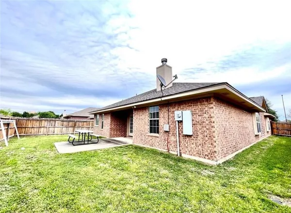 $2,650 | 1019 Emerald Dove Avenue, College Station, TX 77845