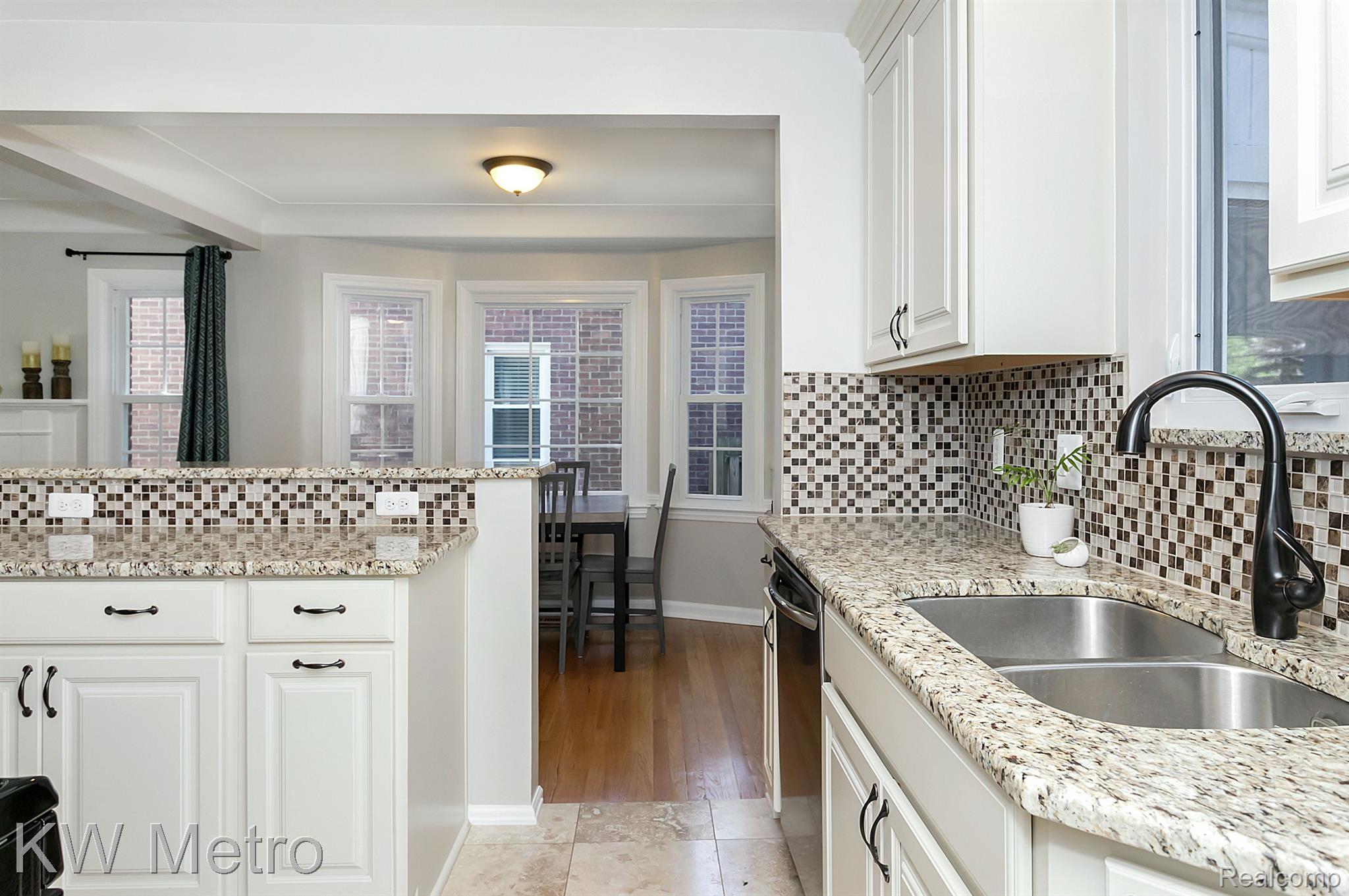 2057 Franklin Road Berkley, MI 48072 - Photo 11 of 35 Gallery Image 11