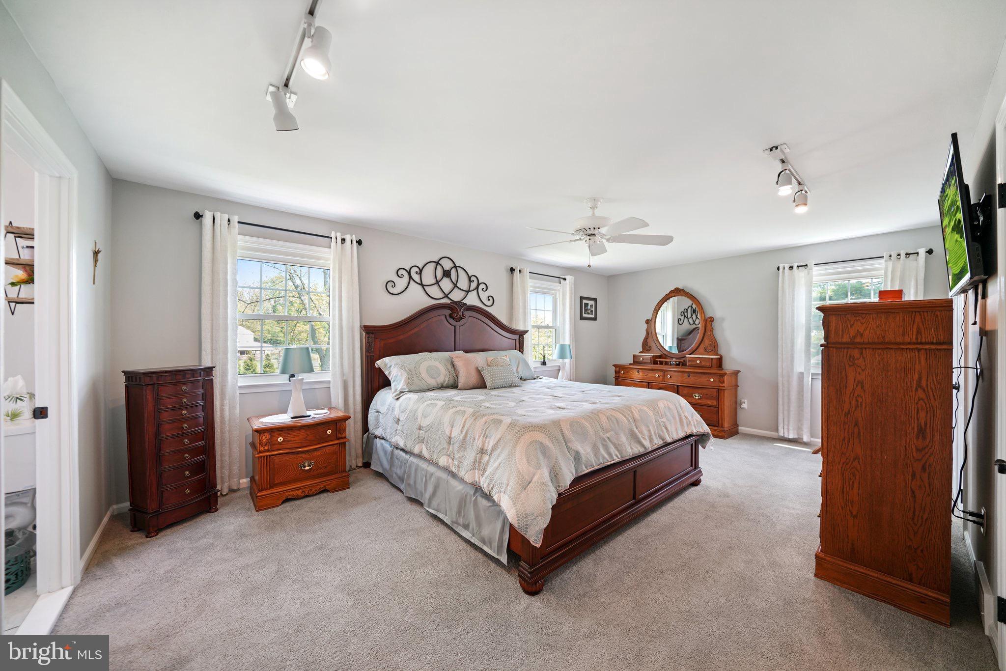934 Oakbourne Road West Chester, PA 19382 - Photo 29 of 62 Gallery Image 29