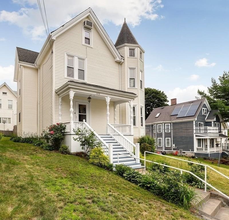 109 Walnut Street Malden, MA 02148 - Photo 1 of 15