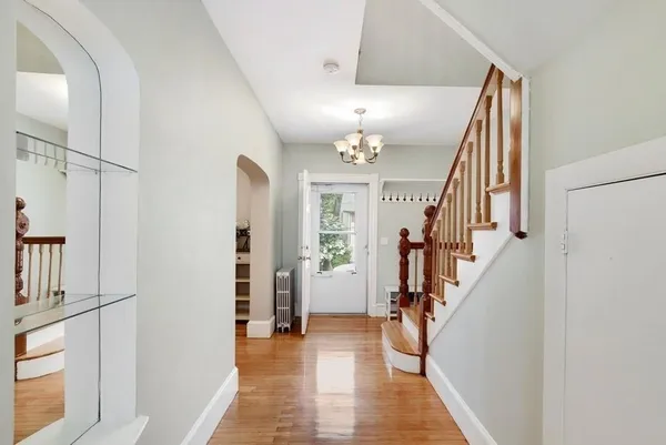 $4,200 | 109 Walnut Street, Malden, MA 02148