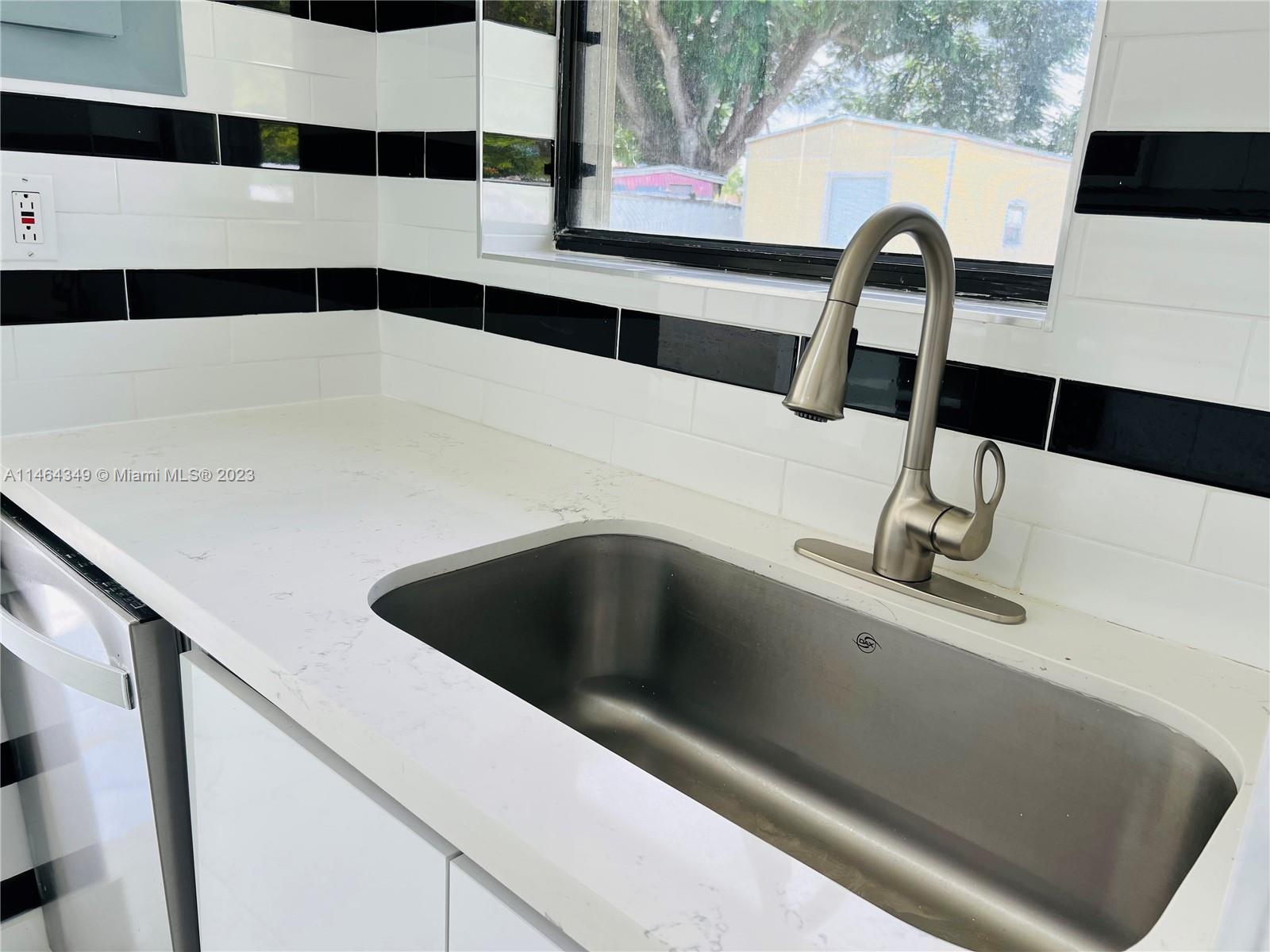 11301 Southwest 203rd Terrace Miami, FL 33189 - Photo 17 of 51