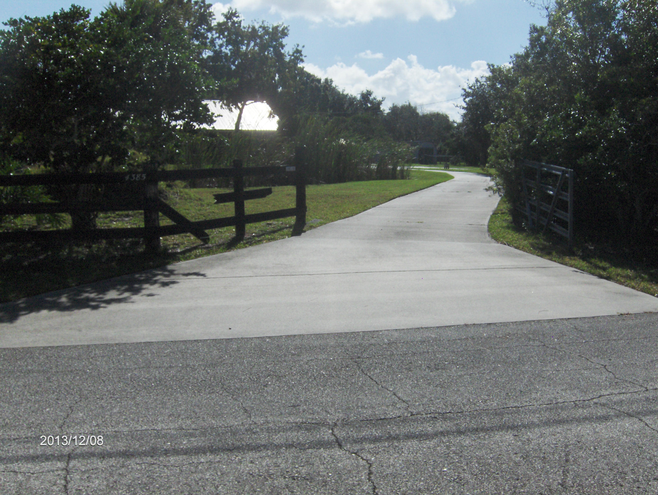 4385 Post Road Melbourne, FL 32934 - Photo 3 of 34 HPIM3190
