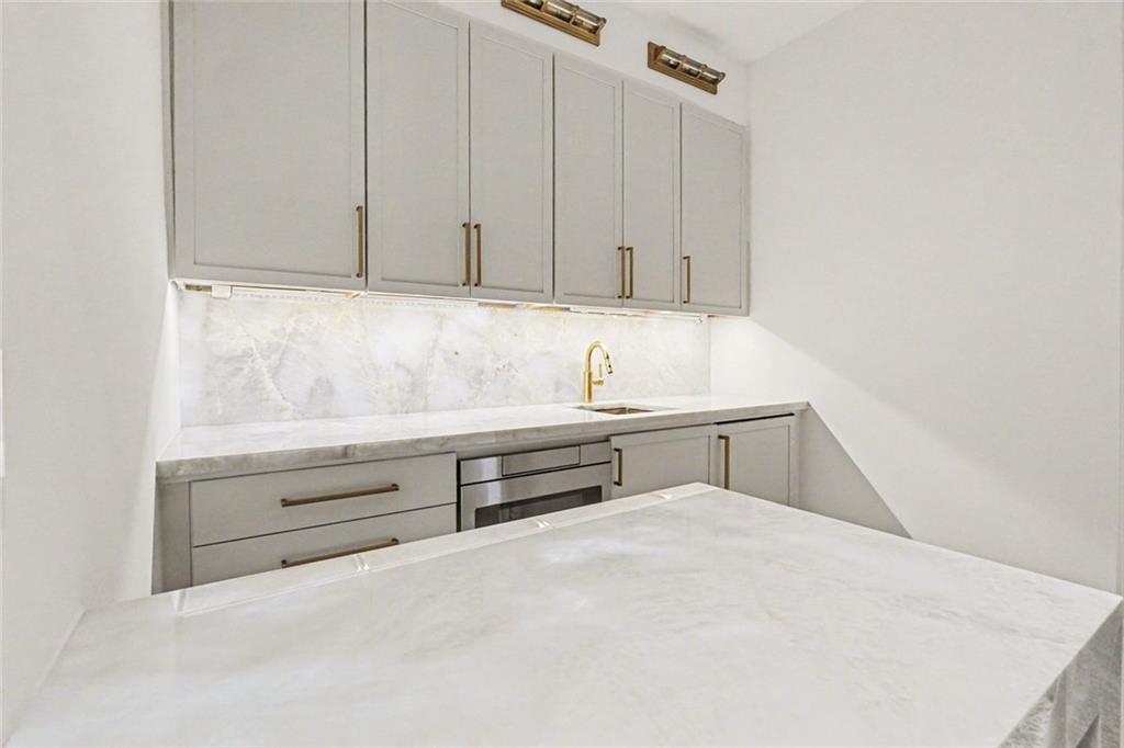 3206 Arden Road Northwest Atlanta, GA 30305 - Photo 16 of 85