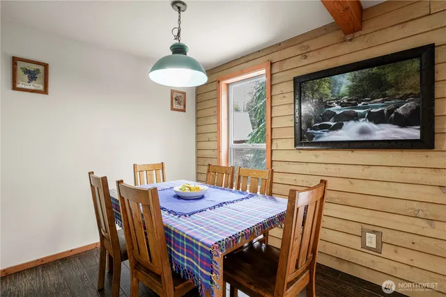 $859,500 | 180 Chamonix Place, Snoqualmie Pass, WA 98068