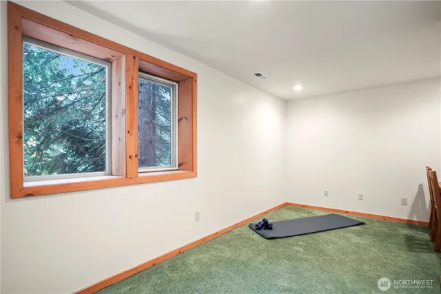 $859,500 | 180 Chamonix Place, Snoqualmie Pass, WA 98068