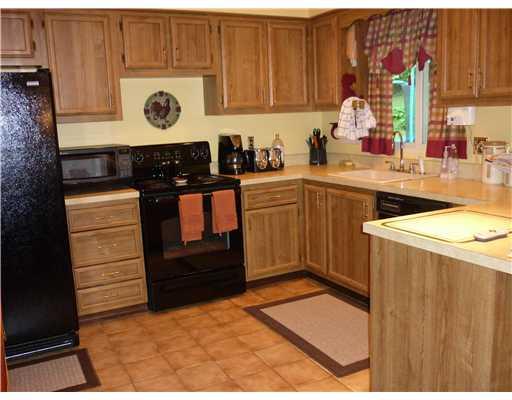 404 Monroe Road Sarver, PA 16055 - Photo 2 of 18 Kitchen.