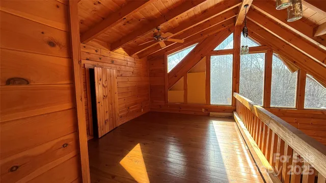 a view of an outdoor space