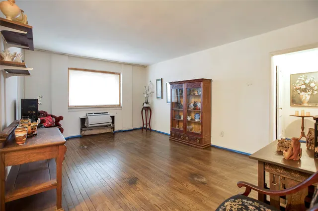 $239,000 | 88-31 Shore Parkway, Unit 29 | Lindenwood