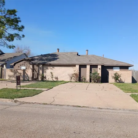 $1,450 | 5436 Parkridge Drive, Unit 5434, Houston, TX 77053