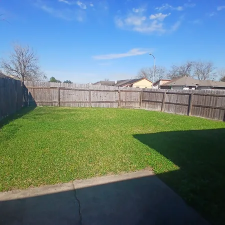 $1,450 | 5436 Parkridge Drive, Unit 5434, Houston, TX 77053