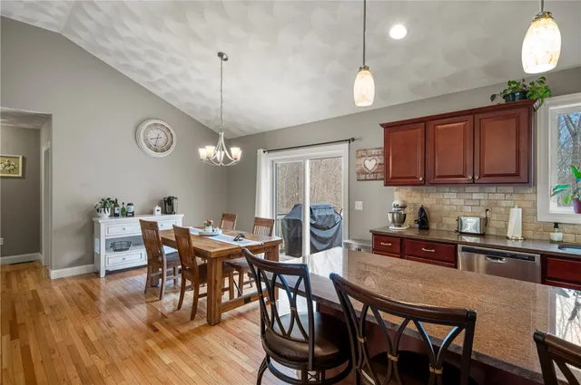 $650,000 | 347 Hope Furnace Road, Hope, RI 02831