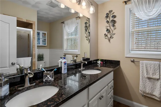 $650,000 | 347 Hope Furnace Road, Hope, RI 02831