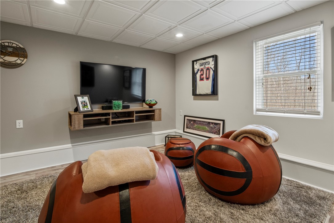 347 Hope Furnace Road Hope, RI 02831 - Photo 28 of 30