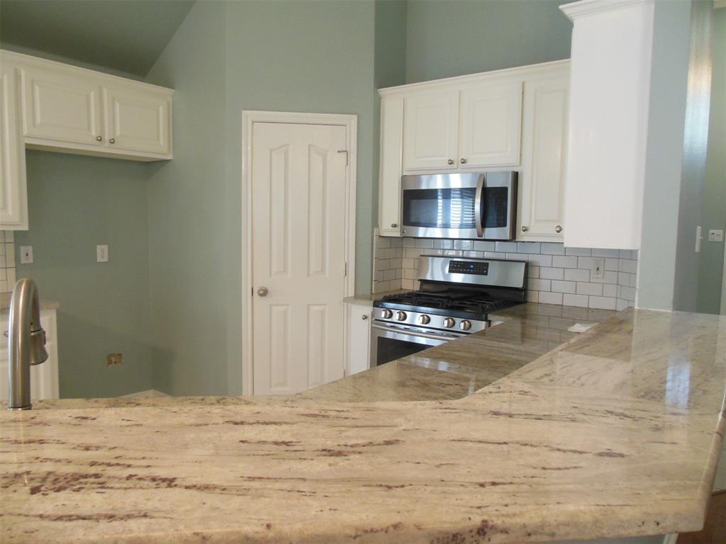 3618 Rodale Way Dallas, TX 75287 - Photo 3 of 5