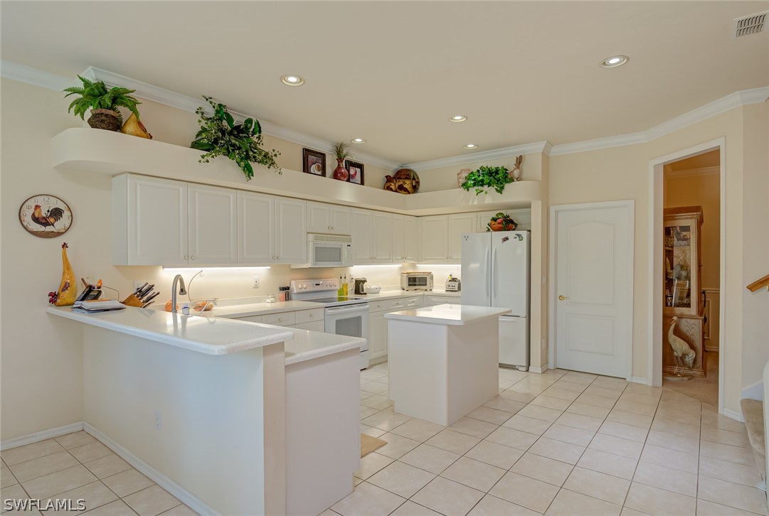 4570 Orange River Loop Road Fort Myers, FL 33905 - Photo 11 of 35 Gallery Image 11
