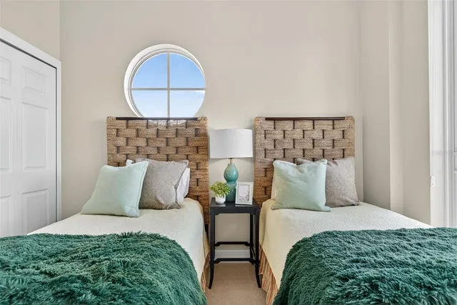 $1,499,000 | 5531 Cannes Circle, Unit 801, Sarasota, FL 34231