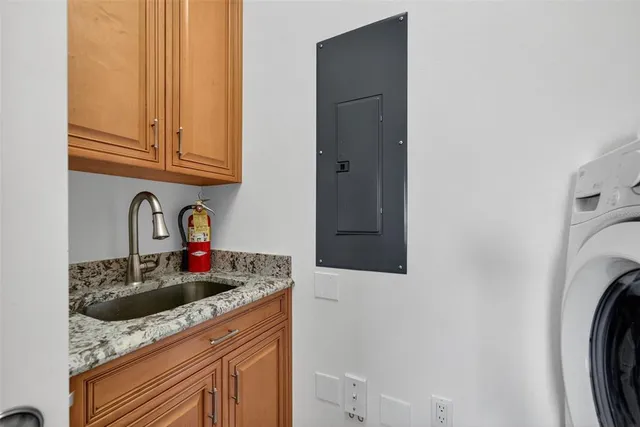 $1,499,000 | 5531 Cannes Circle, Unit 801, Sarasota, FL 34231