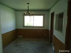 22051 Bach Street Warren, MI 48091 - Photo 3 of 15