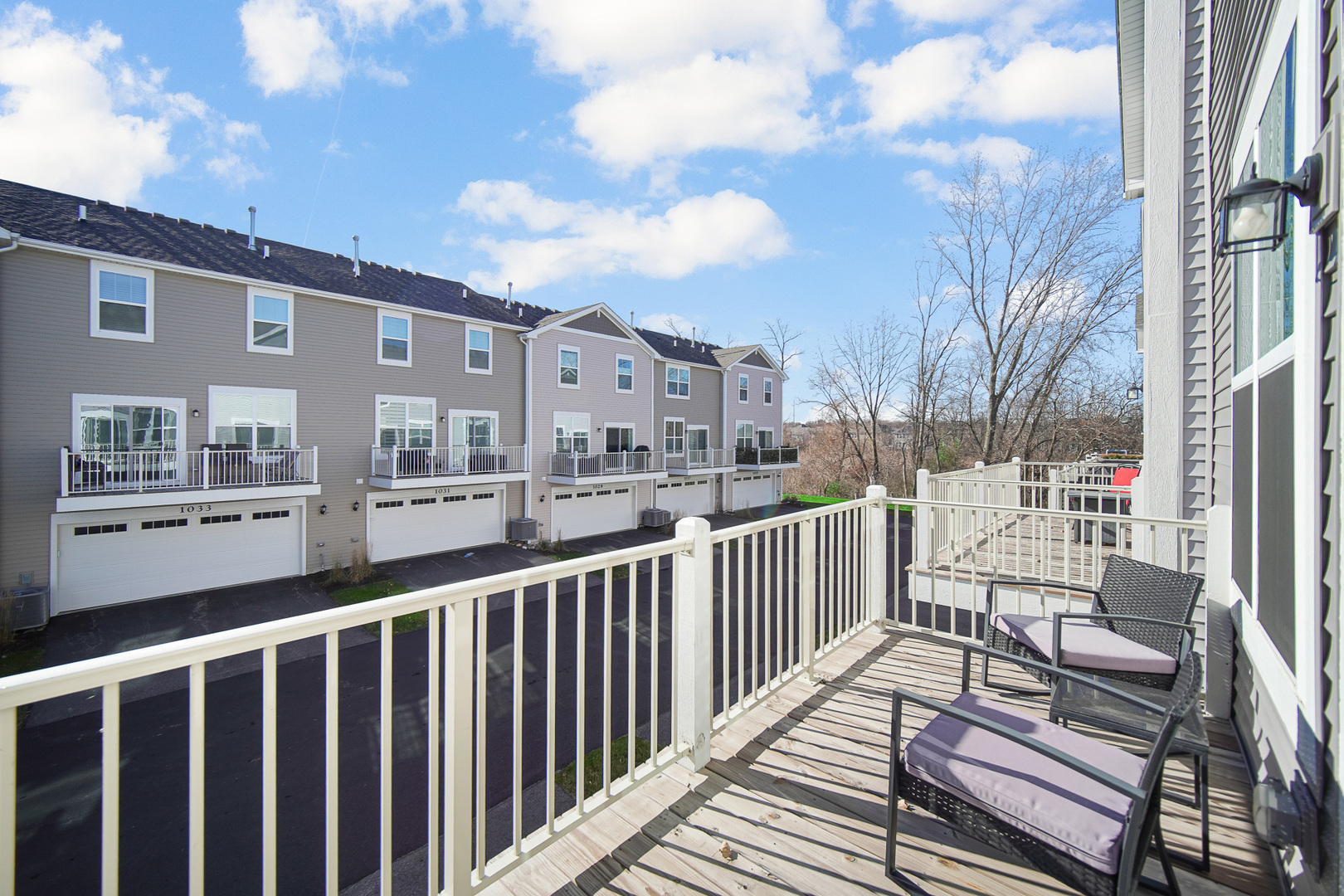 1015 Atterberg Road South Elgin, IL 60177 - Photo 4 of 9