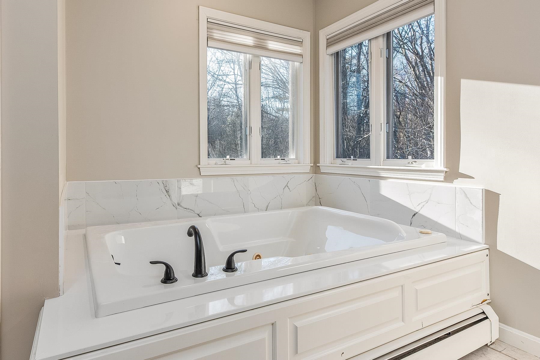 463 Exeter Road Hampton, NH 03842 - Photo 12 of 29