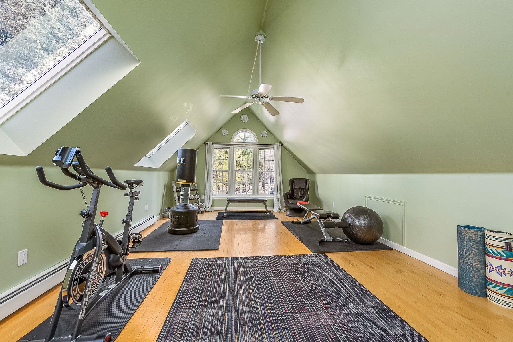 463 Exeter Road Hampton, NH 03842 - Photo 18 of 29